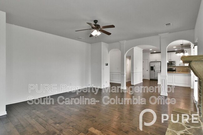 Building Photo - 522 Moulton Way