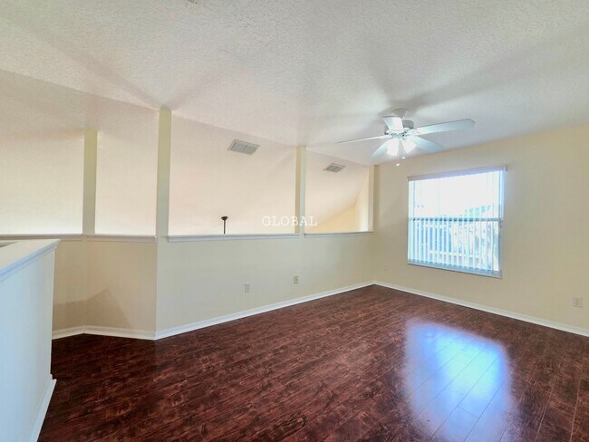 Building Photo - Spacious 4-Bedroom Home Available Now at Phillips Oaks!