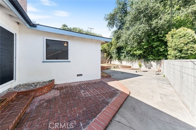 Building Photo - 326 Meadow Ln