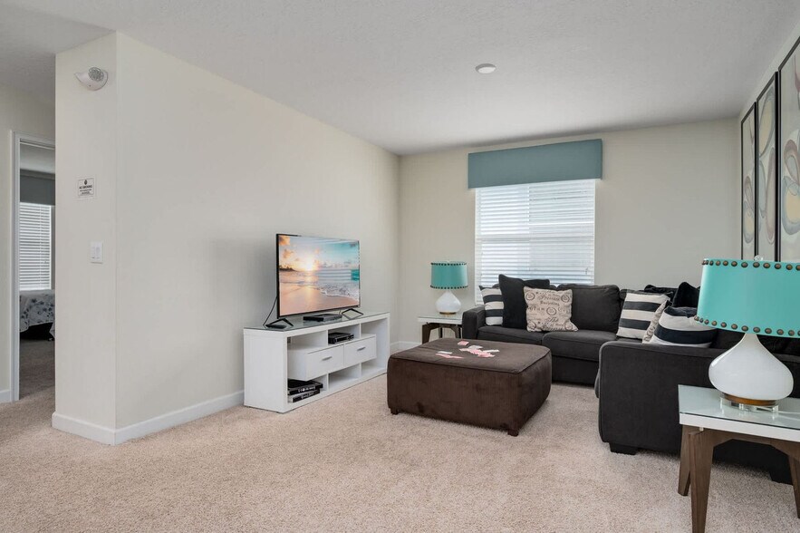 Building Photo - 1580 Tempo Ln