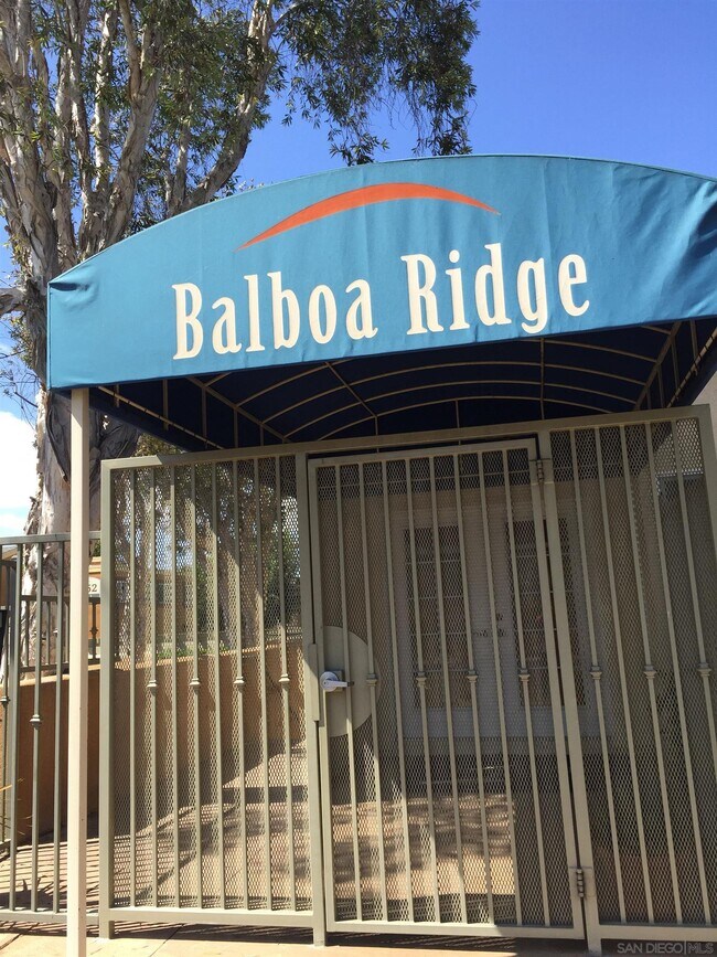 Building Photo - 5252 Balboa Arms Dr