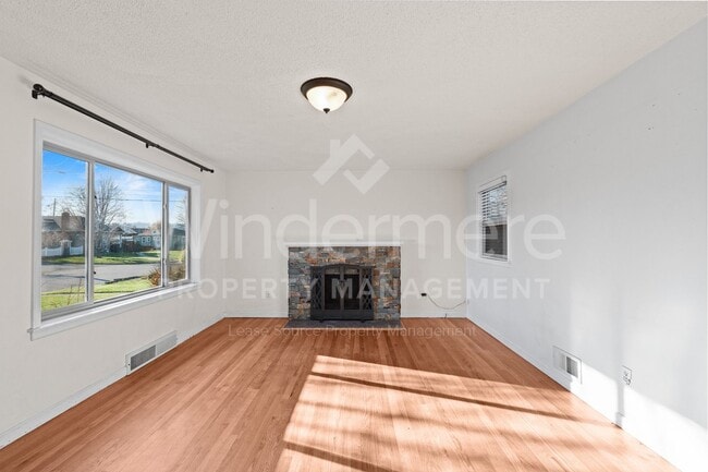 Building Photo - Welcome to Downriver