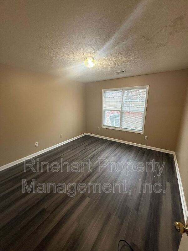 Building Photo - 1105 Cherry Meadow Ln