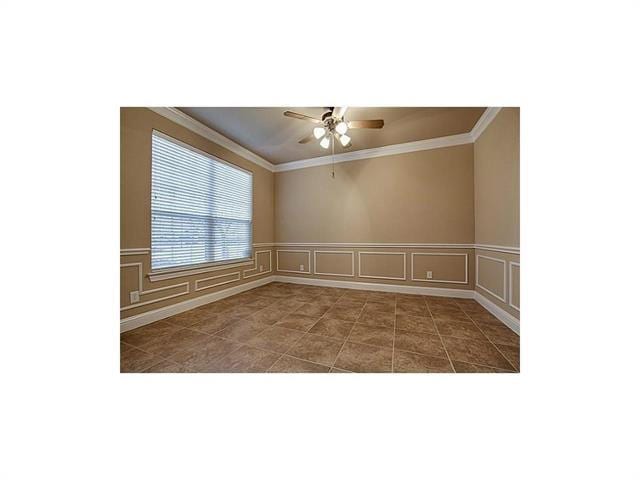 Building Photo - 6850 Deseo