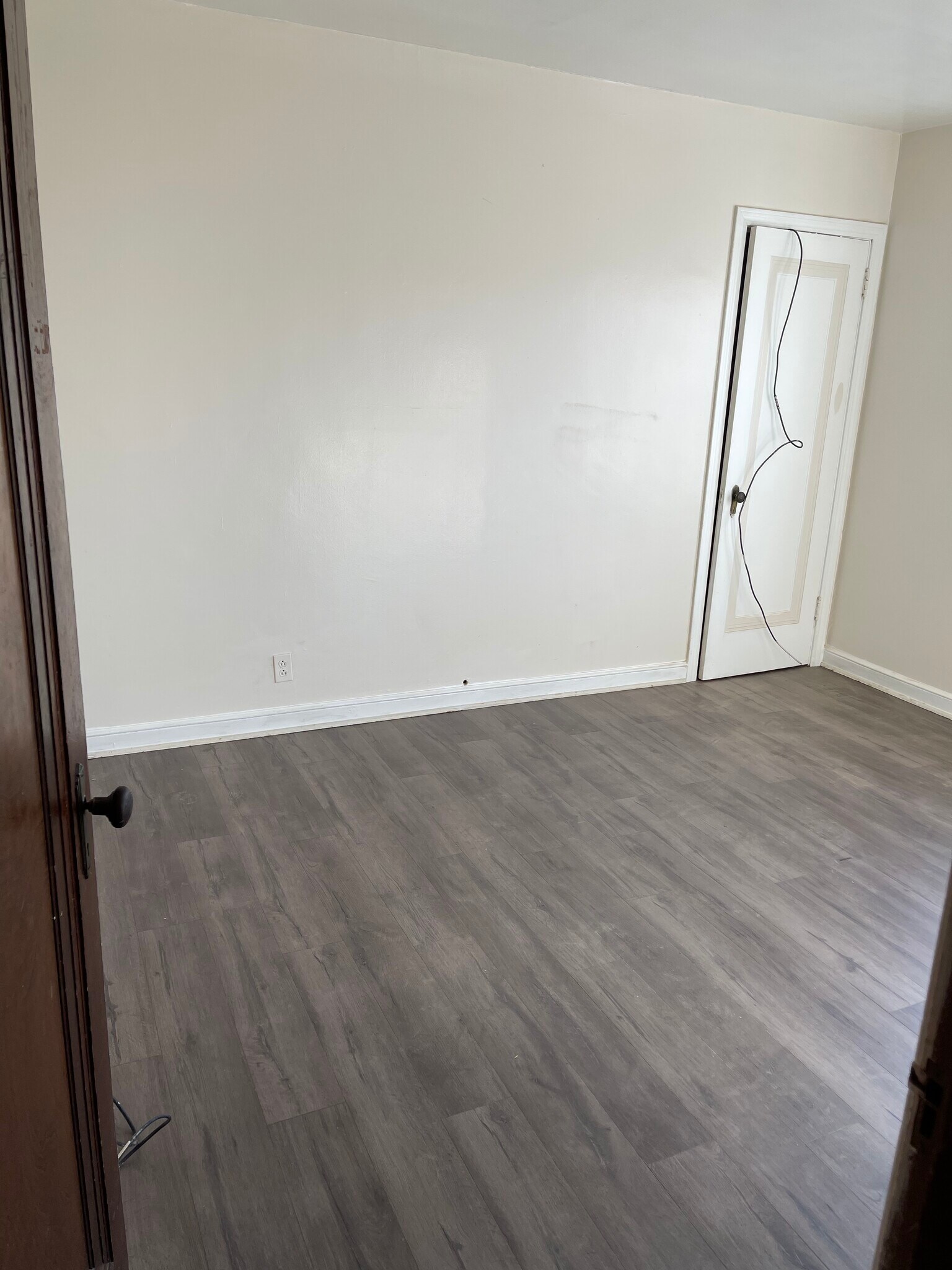 Bedroom - 3417 Grover St