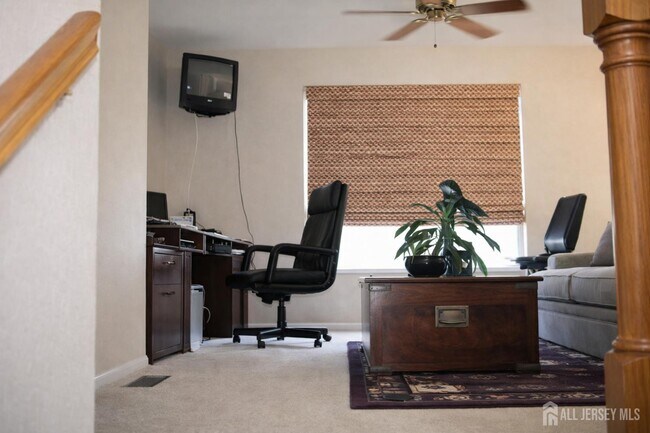 Building Photo - 22 Breckenridge Ln