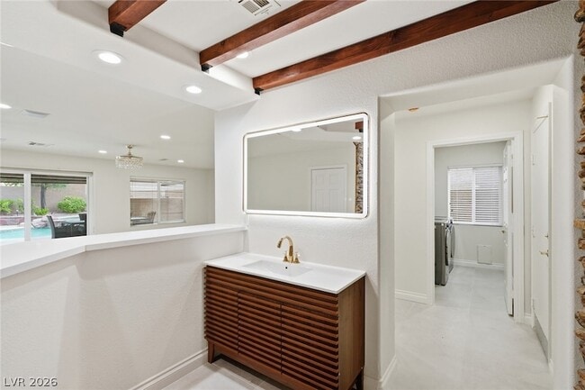 Building Photo - 9081 Lawton Pine Dr