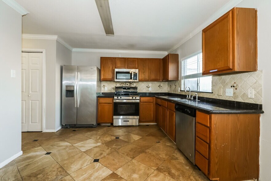 Building Photo - 3306 Clipper Winds Way