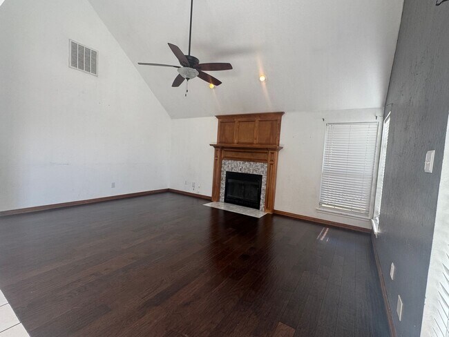 Building Photo - 20 Havenshire Cir