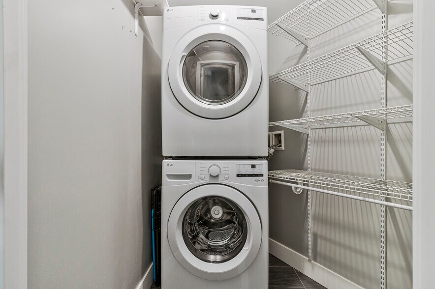In Unit Washer Dryer - 1010 Massachusetts Ave NW