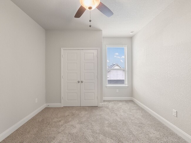 Building Photo - 11323 Cottage Grove