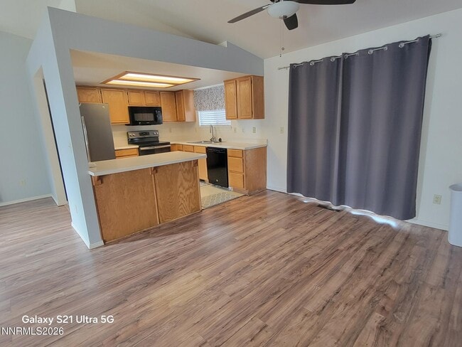 Building Photo - 404 Kathy Ave