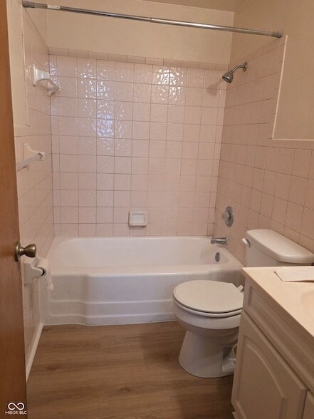 Building Photo - 10701 Broadway St