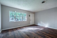 Building Photo - Welcome to this lovely two-bedroom, one-ba...