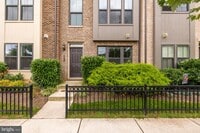 Building Photo - 4707 Van Buren St
