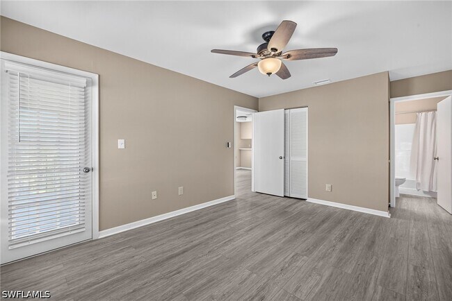Building Photo - 5365 Treetops Dr