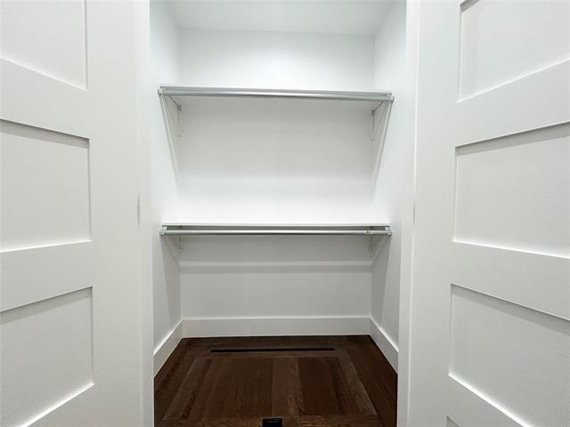 Building Photo - 102 Colorado St