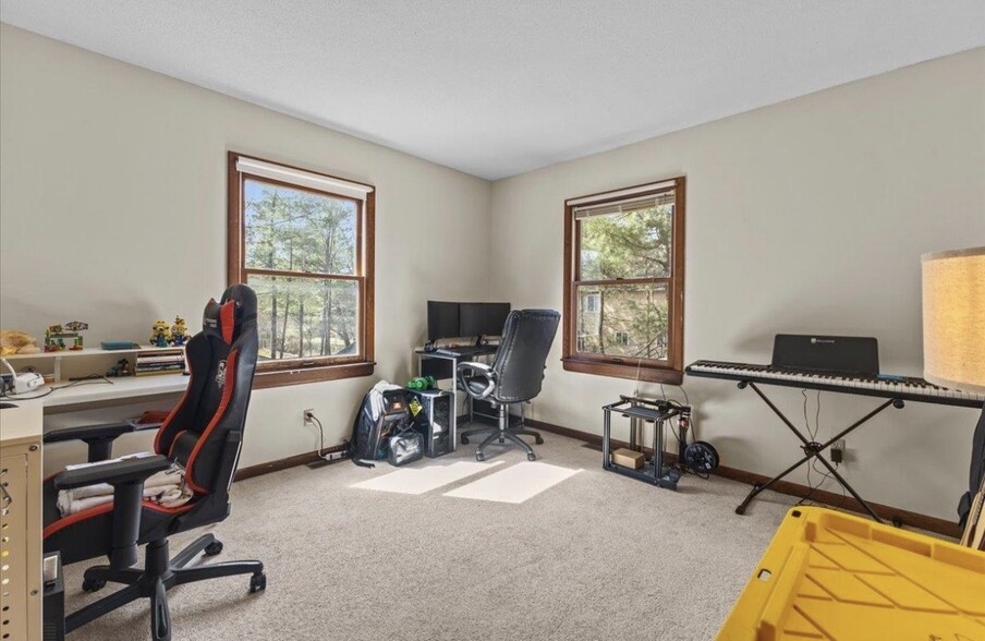 Bedroom 2 - 216 Grey Birch Dr