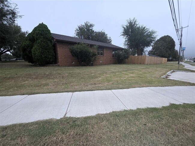 Building Photo - 3701 NW 59th St