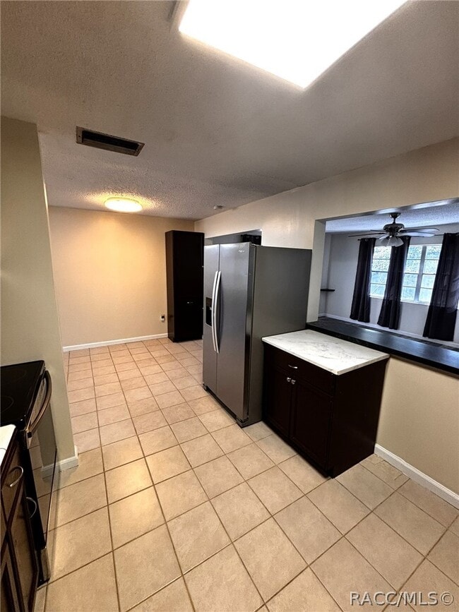 Building Photo - 1134 SE 3rd St