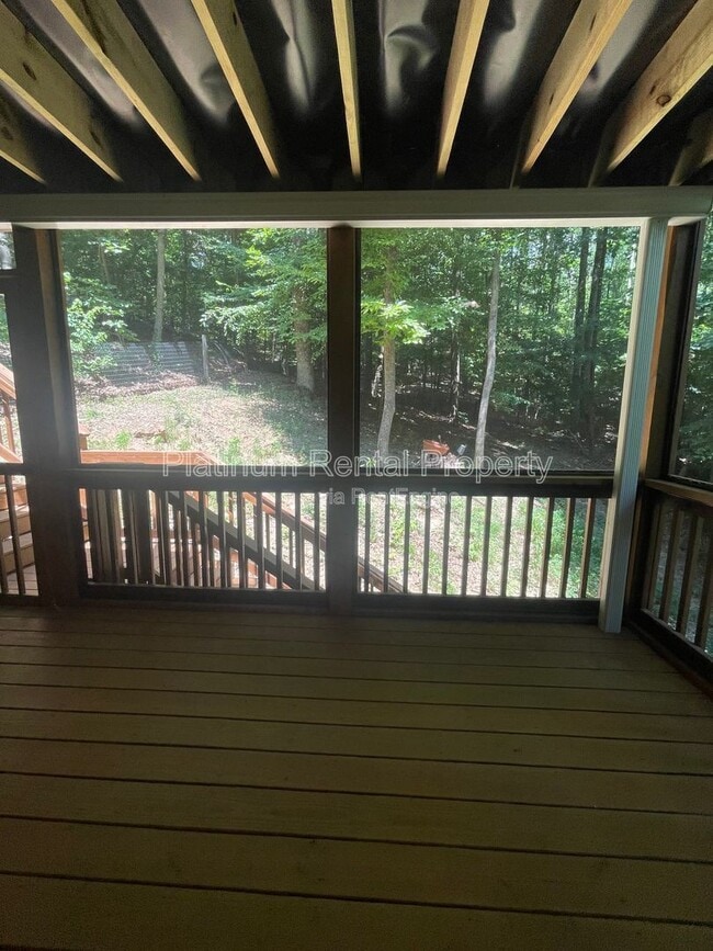 Building Photo - 4186 Nowata Dr NE