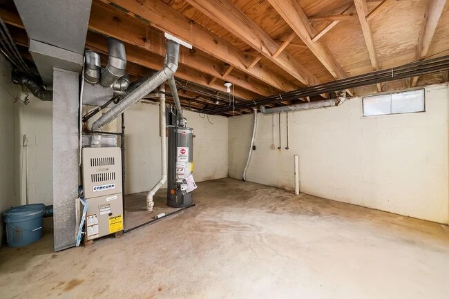 Building Photo - 3047 Bethel Rd