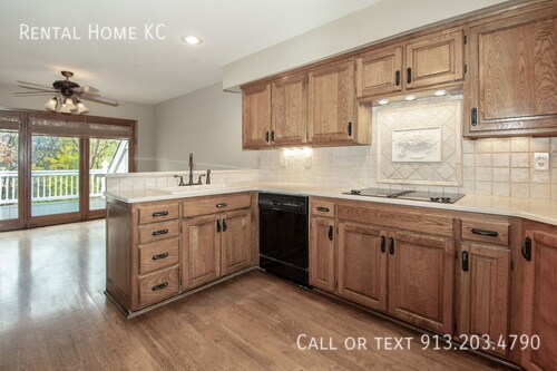 Building Photo - 11956 Farley-