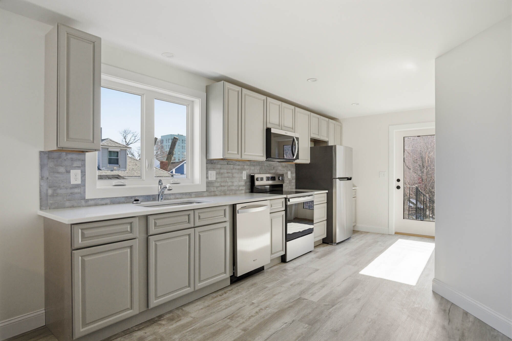 Building Photo - 23 Blake St