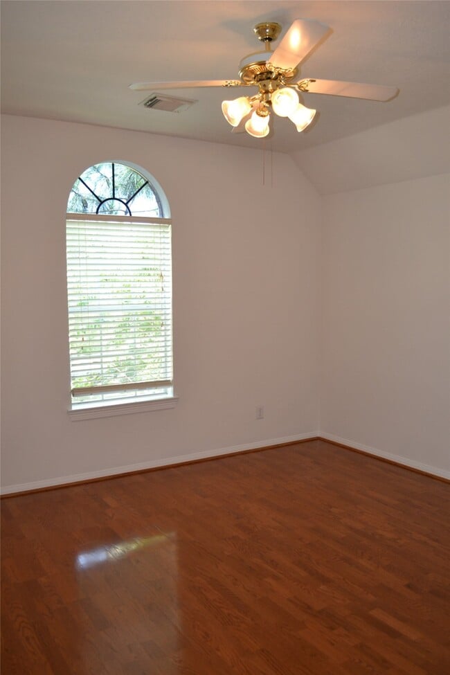 Building Photo - 23718 Hawkins Creek Ct