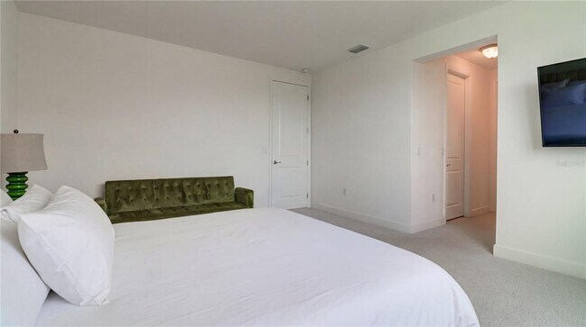 Building Photo - 3338 Great Banyan Way