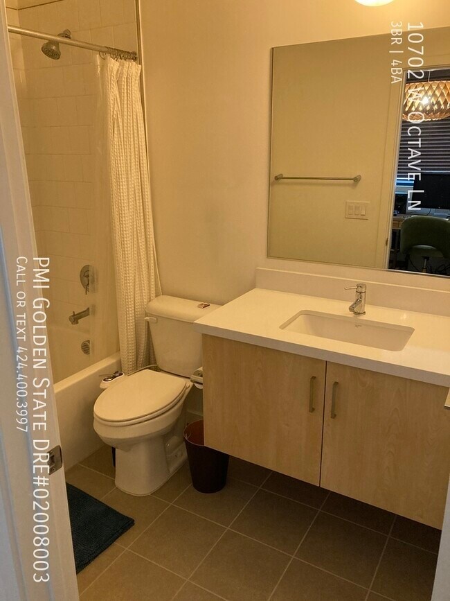 Building Photo - 10702 Octave Ln