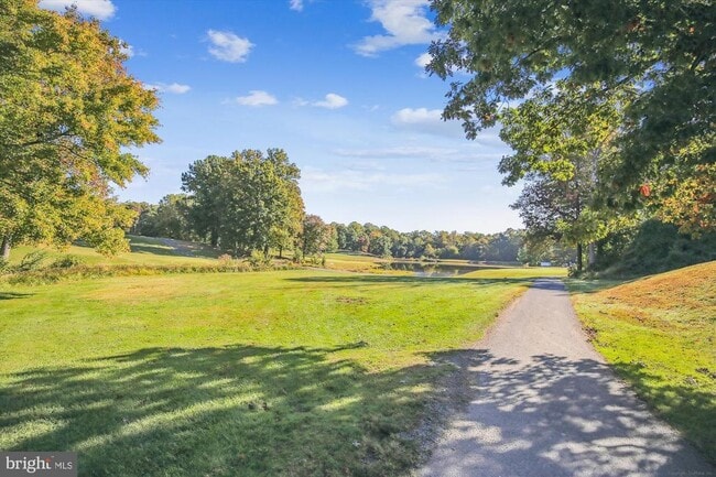 Building Photo - 12103 Greenway Ct