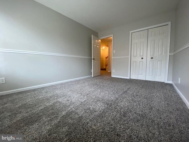 Building Photo - 12625 Kempston Ln
