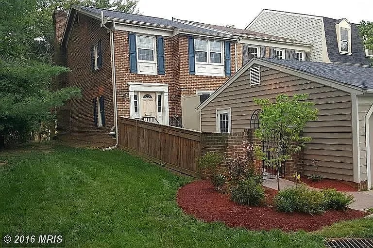 Building Photo - 9515 Duffer Way
