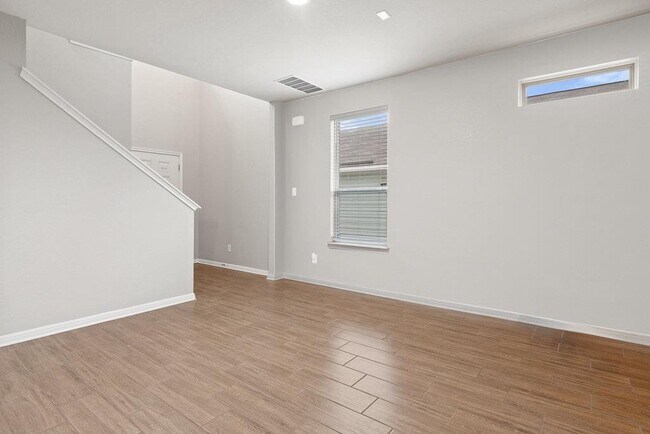 Building Photo - 236 El Dorado Rd