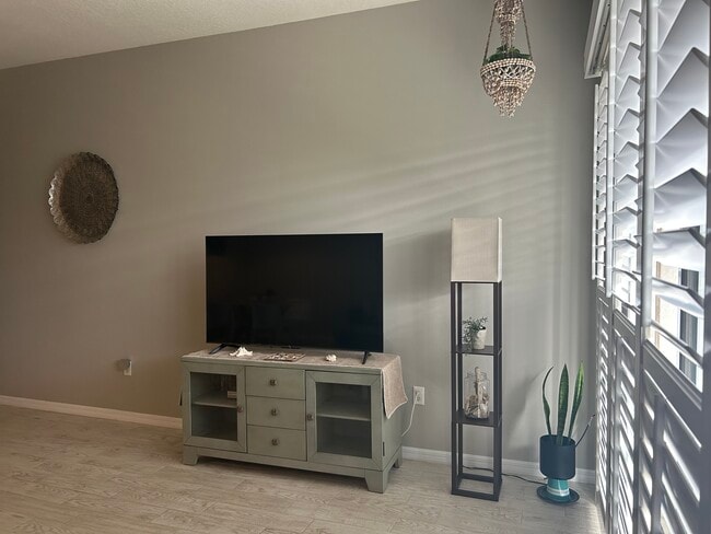 Building Photo - 4067 Overture Cir