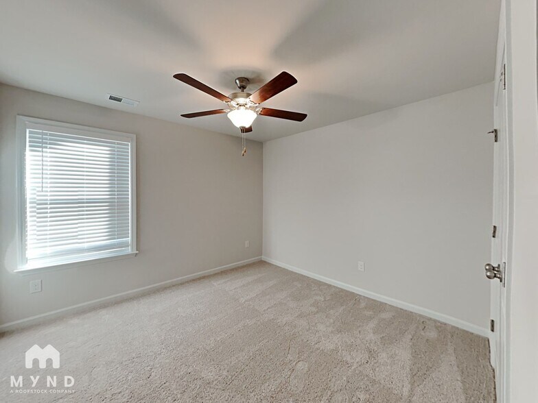 Building Photo - 91 Dew Drop Ln