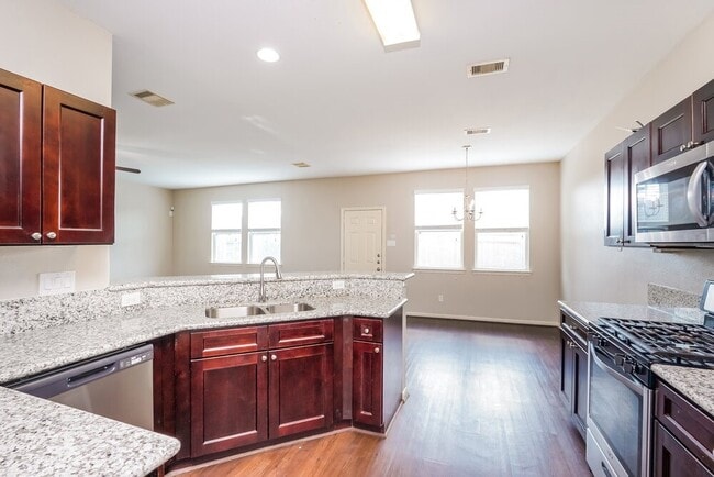 Building Photo - 21811 Octavia Way