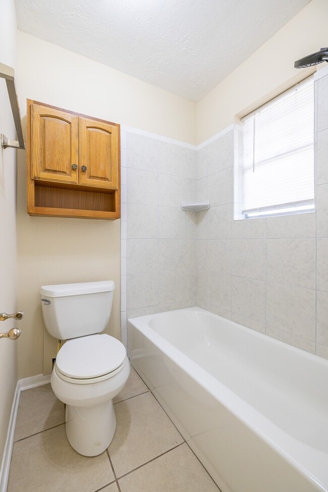 Building Photo - 4910 Redfish Reef Dr