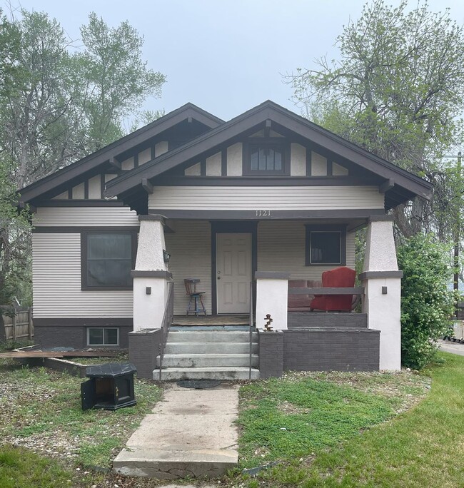 Building Photo - 1121 15th St