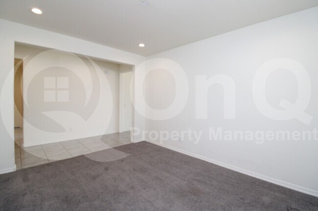 Building Photo - 16090 W Shaw Butte Dr