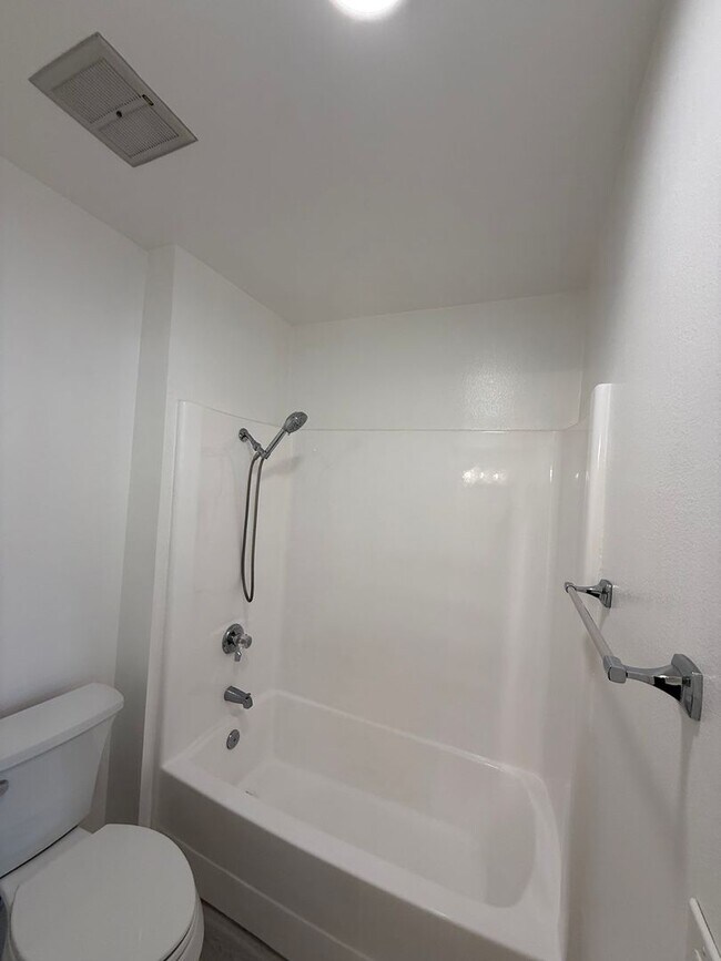 Building Photo - 13104 Village 13