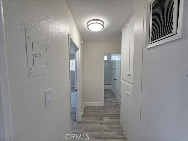 Building Photo - 14609 Saticoy St