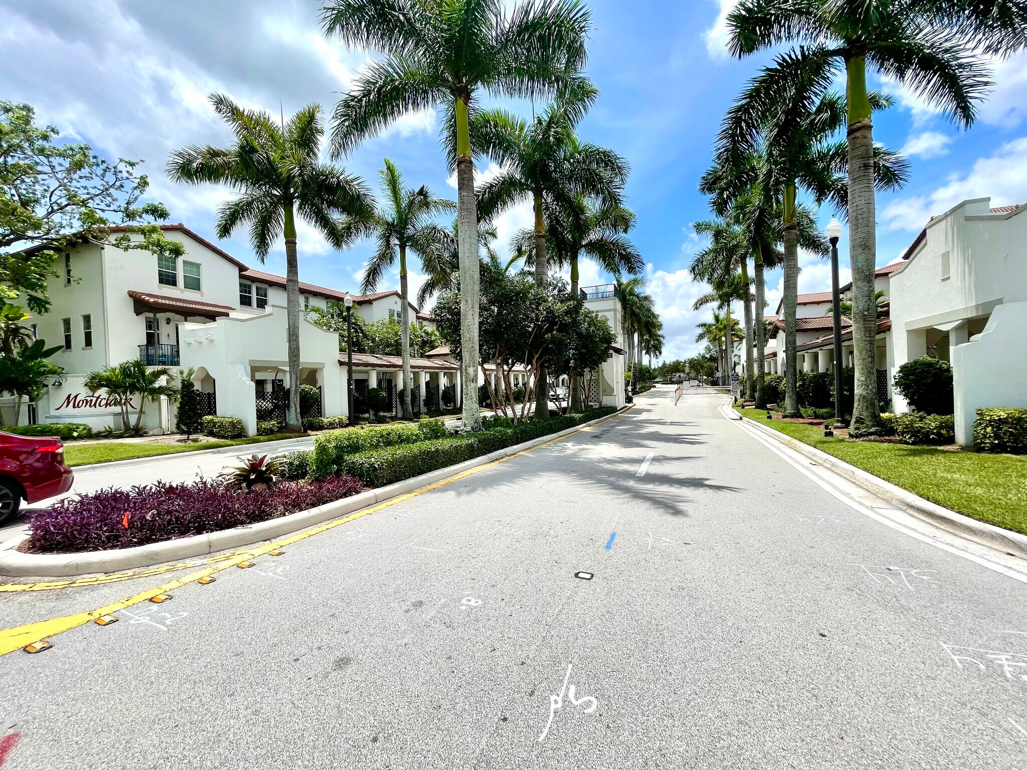 Building Photo - 2833 SW 119th Way