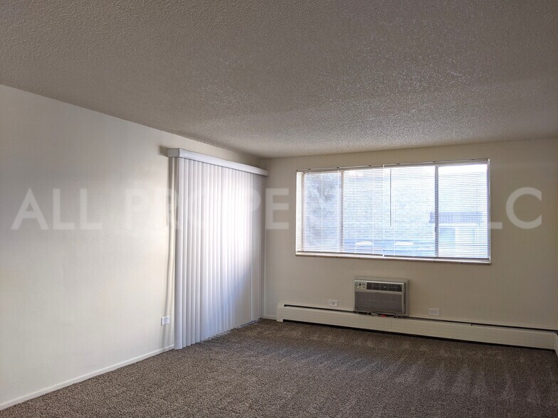 Building Photo - 1200 N Emerson St