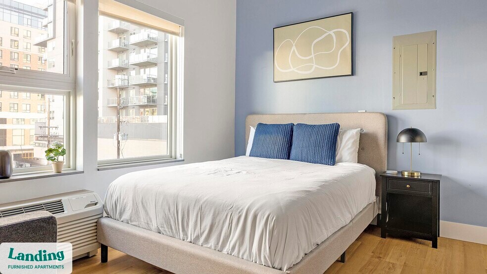 Primary Photo - 135 Adams St