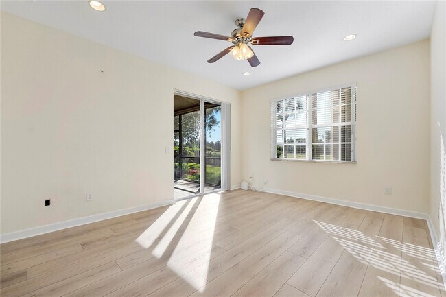 Building Photo - 8287 NW 128th Ln