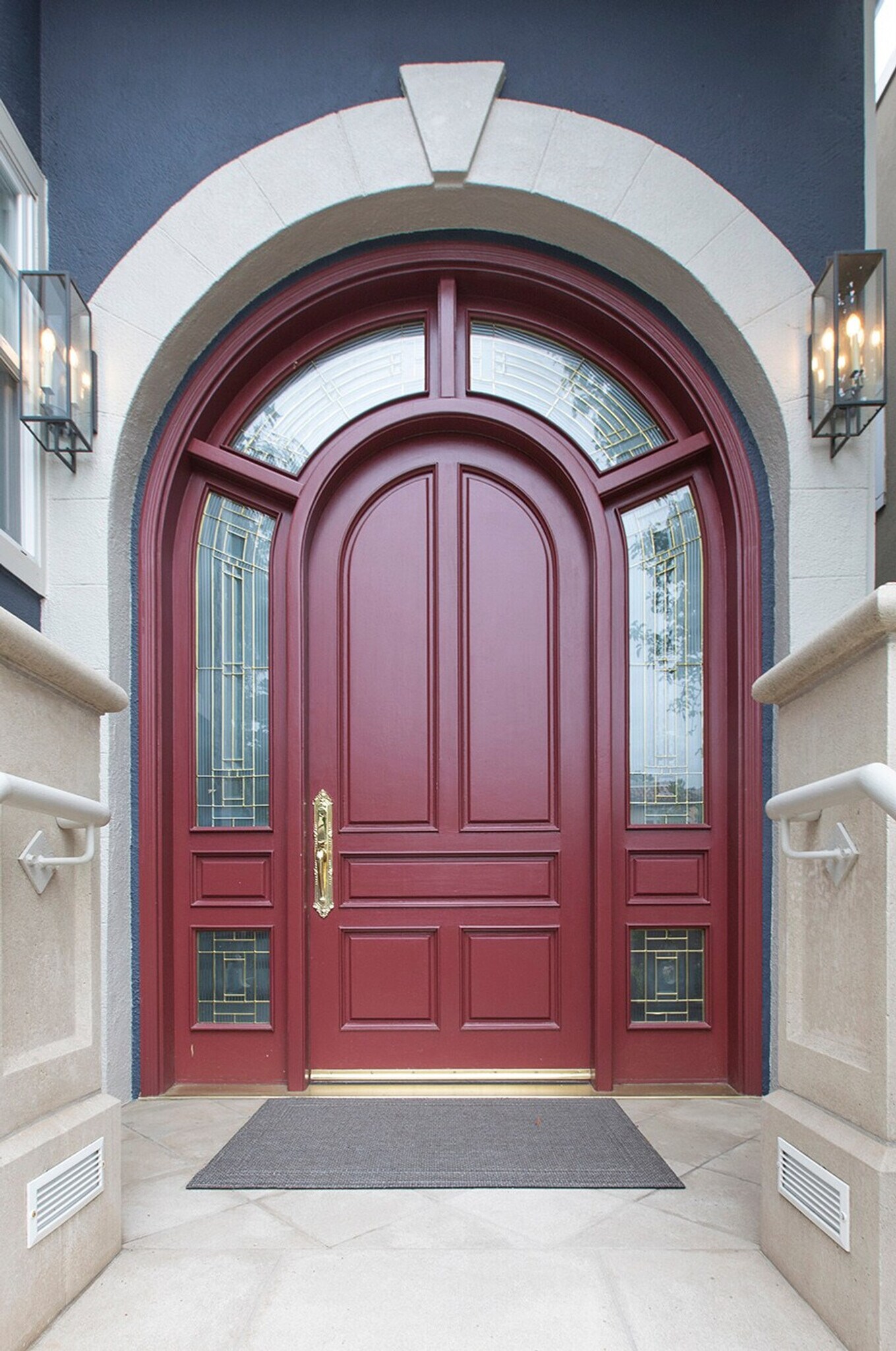 Building Photo - 180 Dorantes Ave