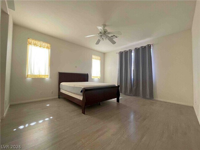 Building Photo - 531 Curtin Ct