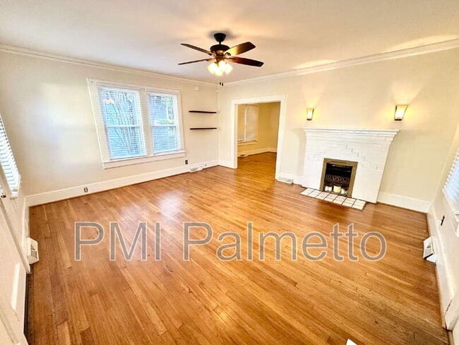 Building Photo - 2817 Columbia Ave